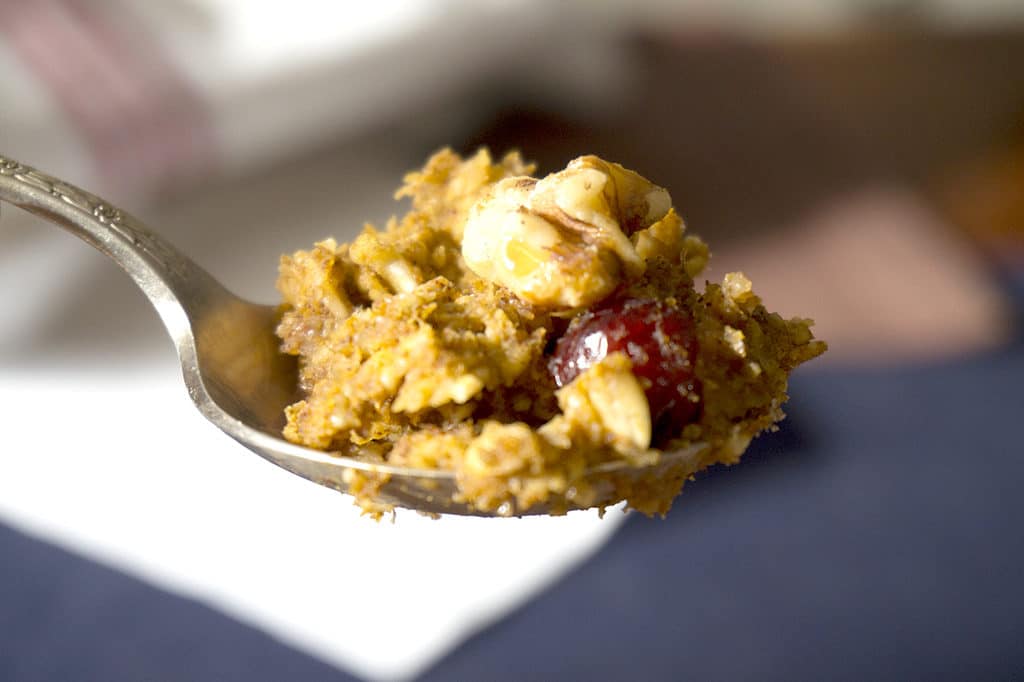 spoonful of Baked Pumpkin Spice Oatmeal