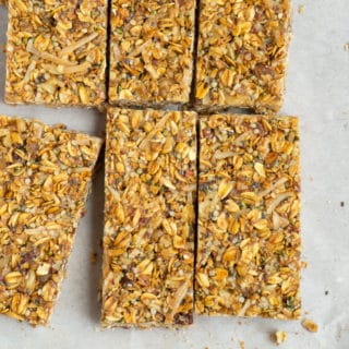 Strawberry Ginger Granola Bar