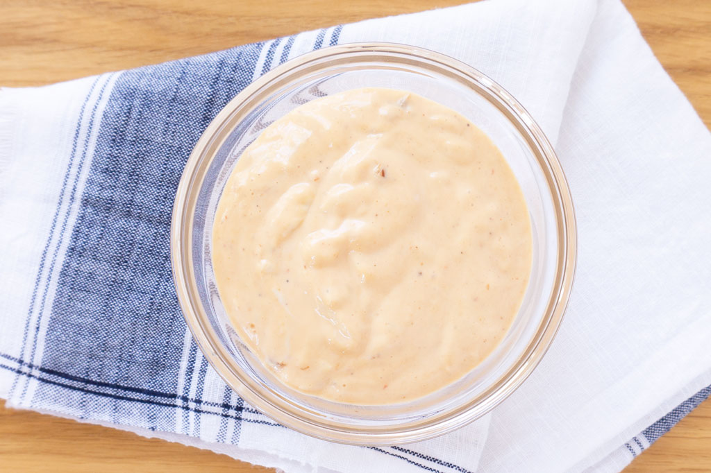 chipotle mayo in bowl