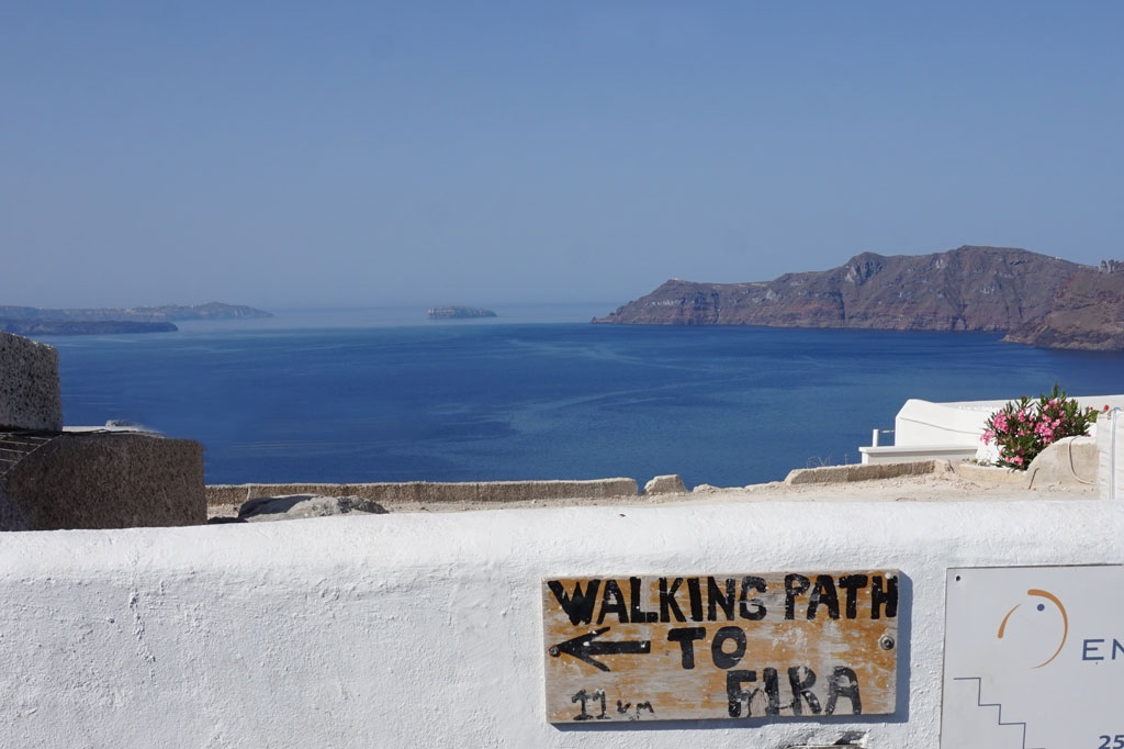 Fira to Oia Hike sign